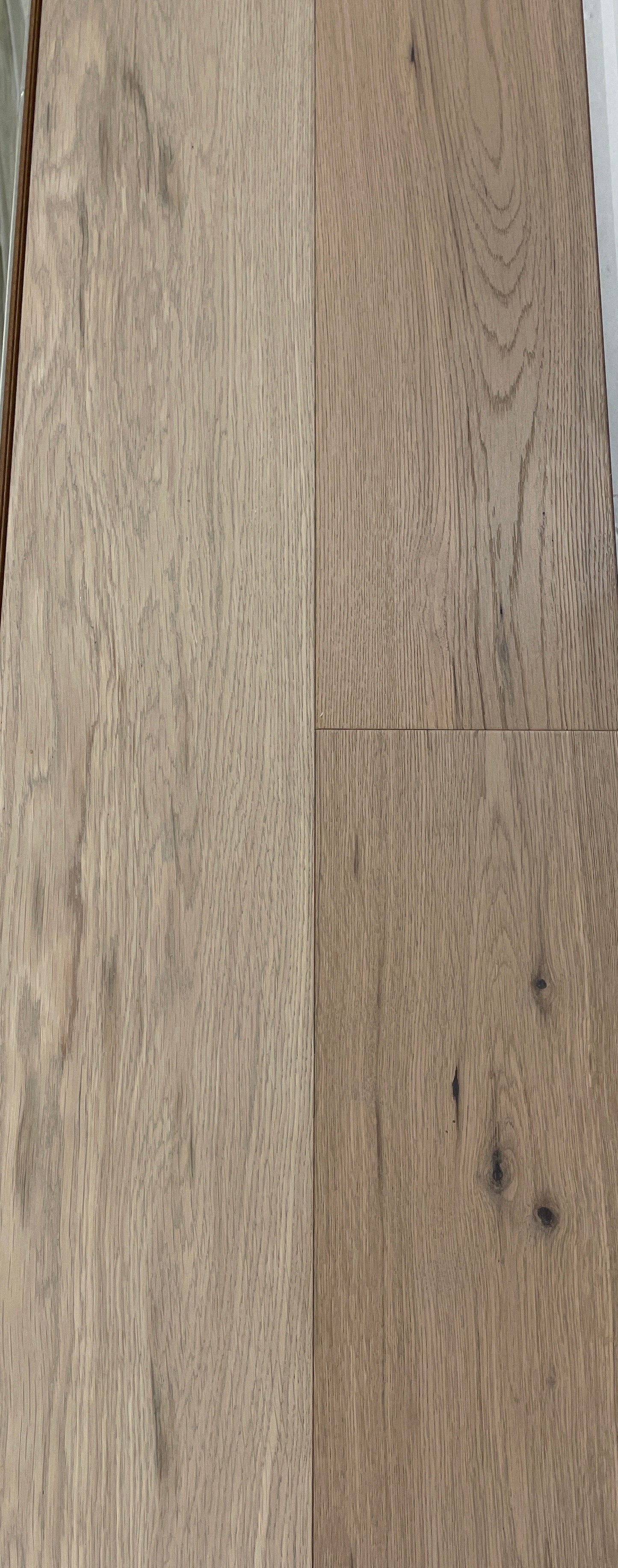 Sandy Beige Laminate (Pad Attached) $1.99/sf 19.4 sf./box
