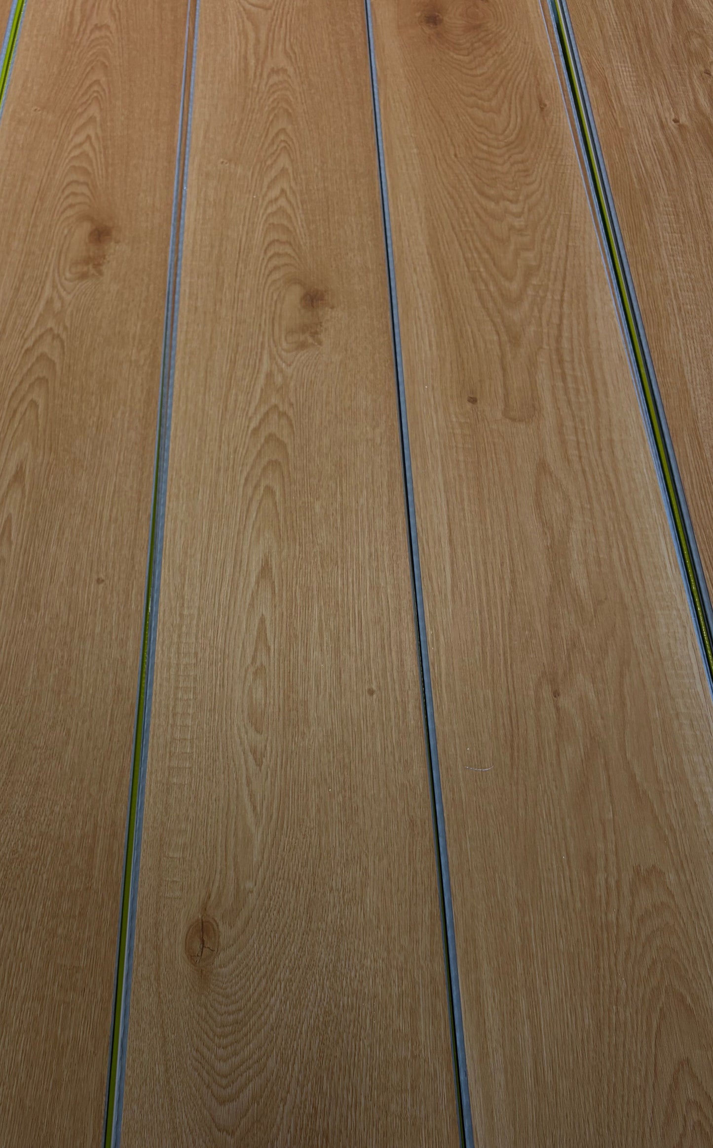 Lorraine (Pad Attached) 4.2mm $1.79/sf 28.84sf/box