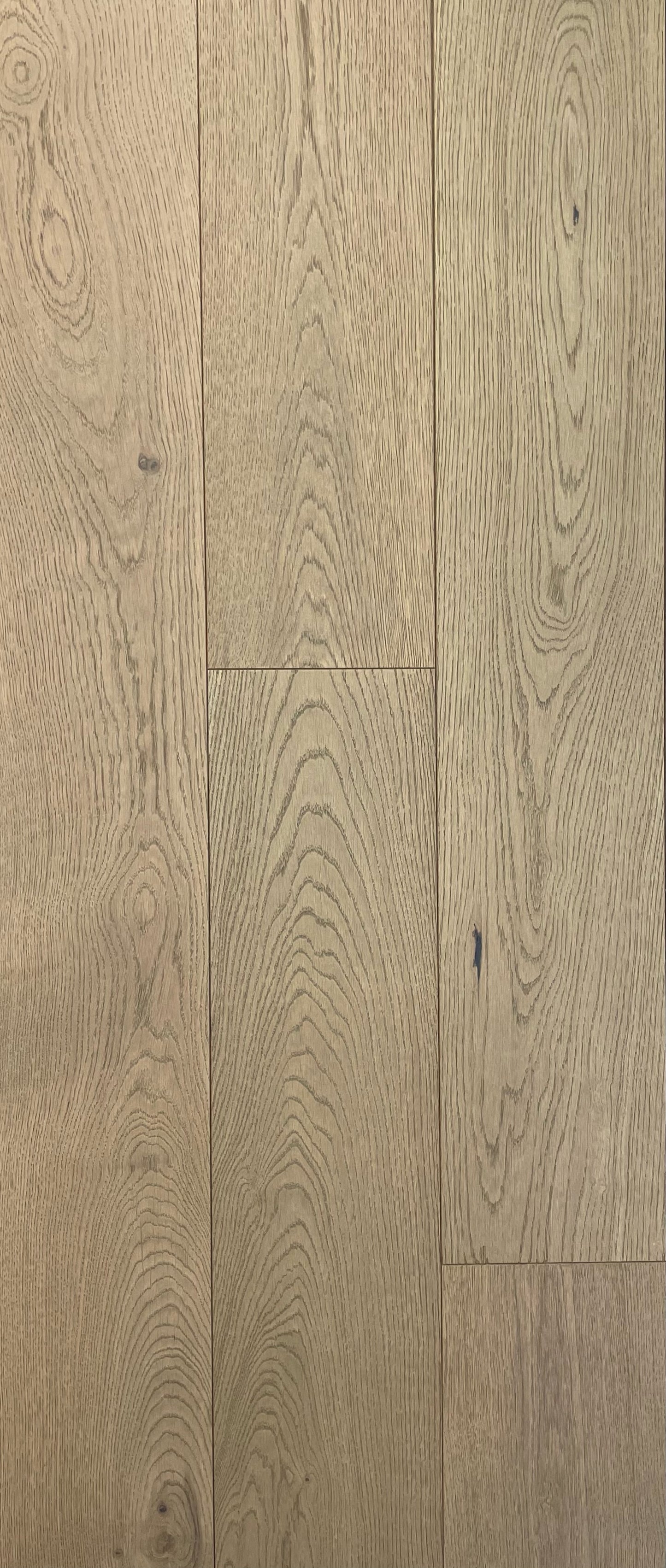 Engineered Oak: Muskoka $6.99/sqf 19.84 sqf/Box