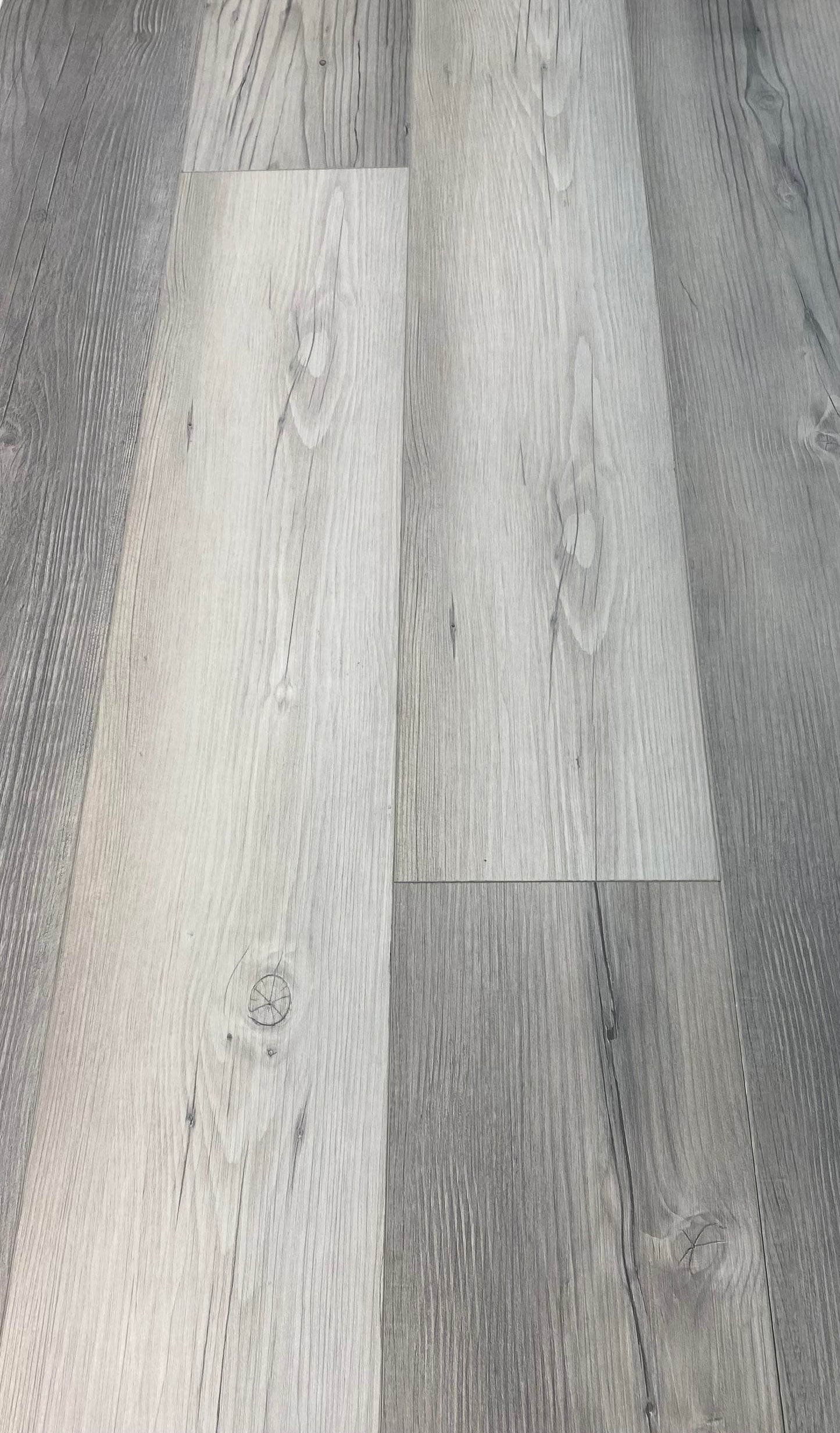 Outer Banks Grey Vinyl $2.99/sf 26.72sf/box