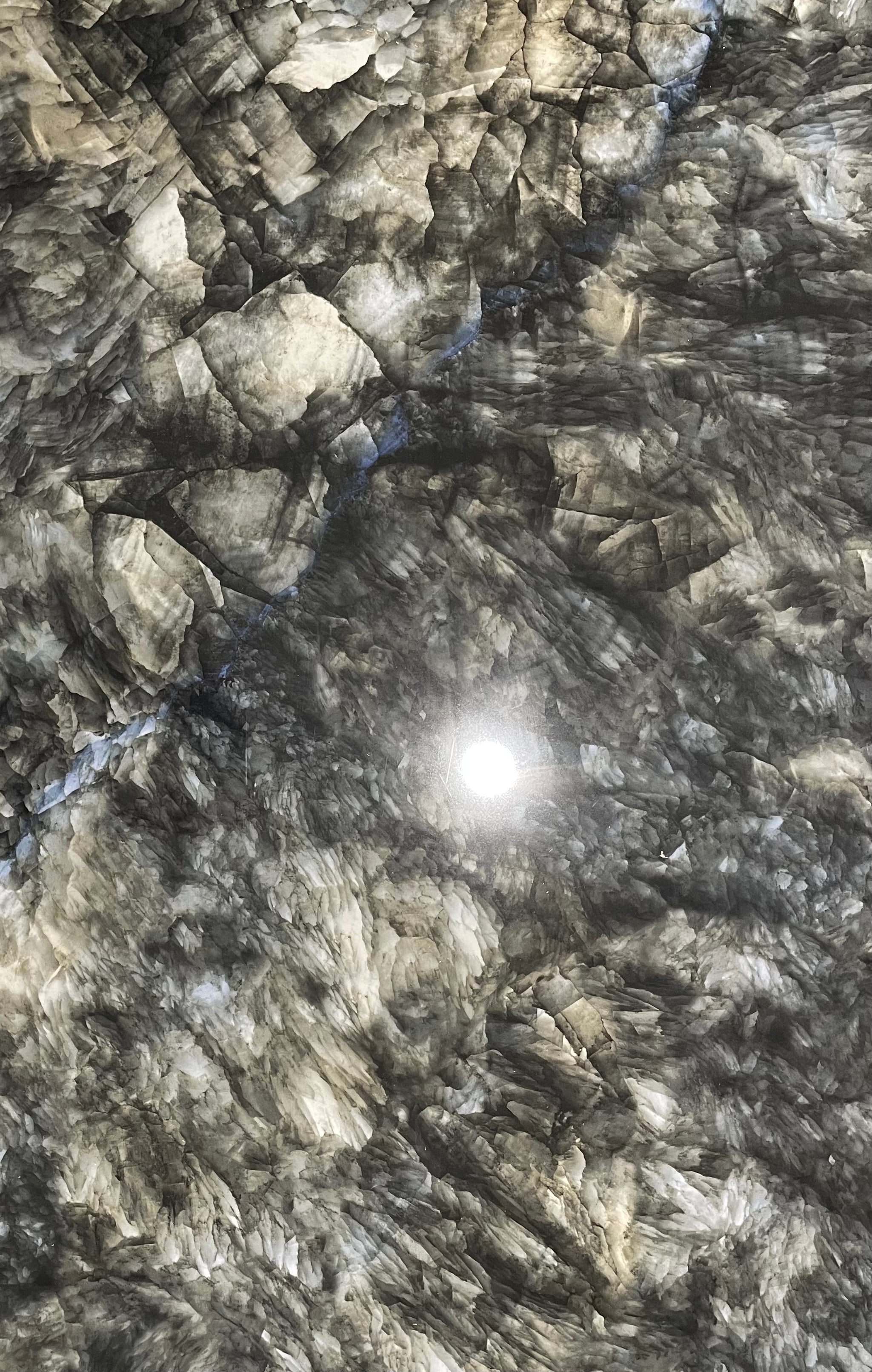 24"x48" Zahara Onyx polished Tile $3.99/sf 15.5sf/box