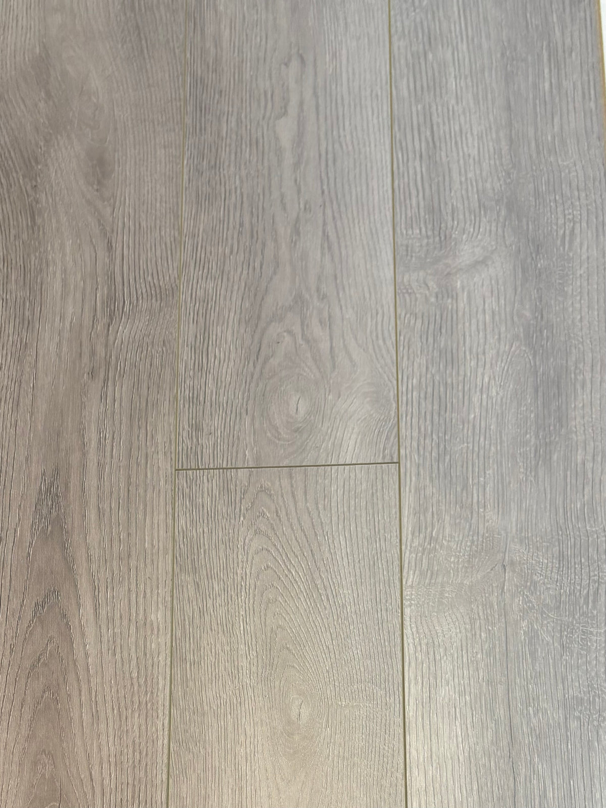 98004 Laminate $2.59/sf 18.46 sf/box – Source Flooring KW