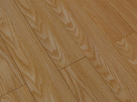 Amazing red oak Laminate $2.99/sqf 19.78sqf/box