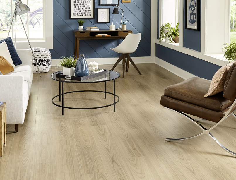 Lorraine Oak Laminate 8mm Thick $1.39/sf 22.94sf/box