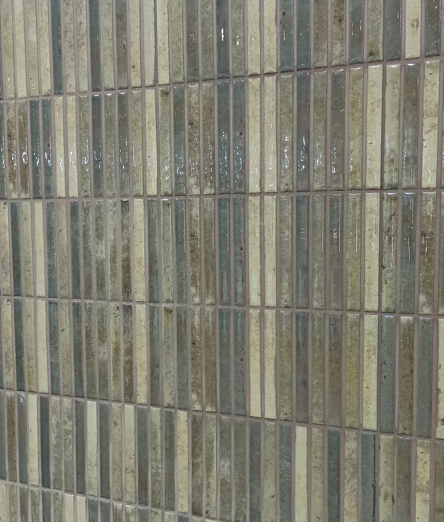 4.5" x 9.1" Kit-Kat Musgo Glossy $15.99/sqft