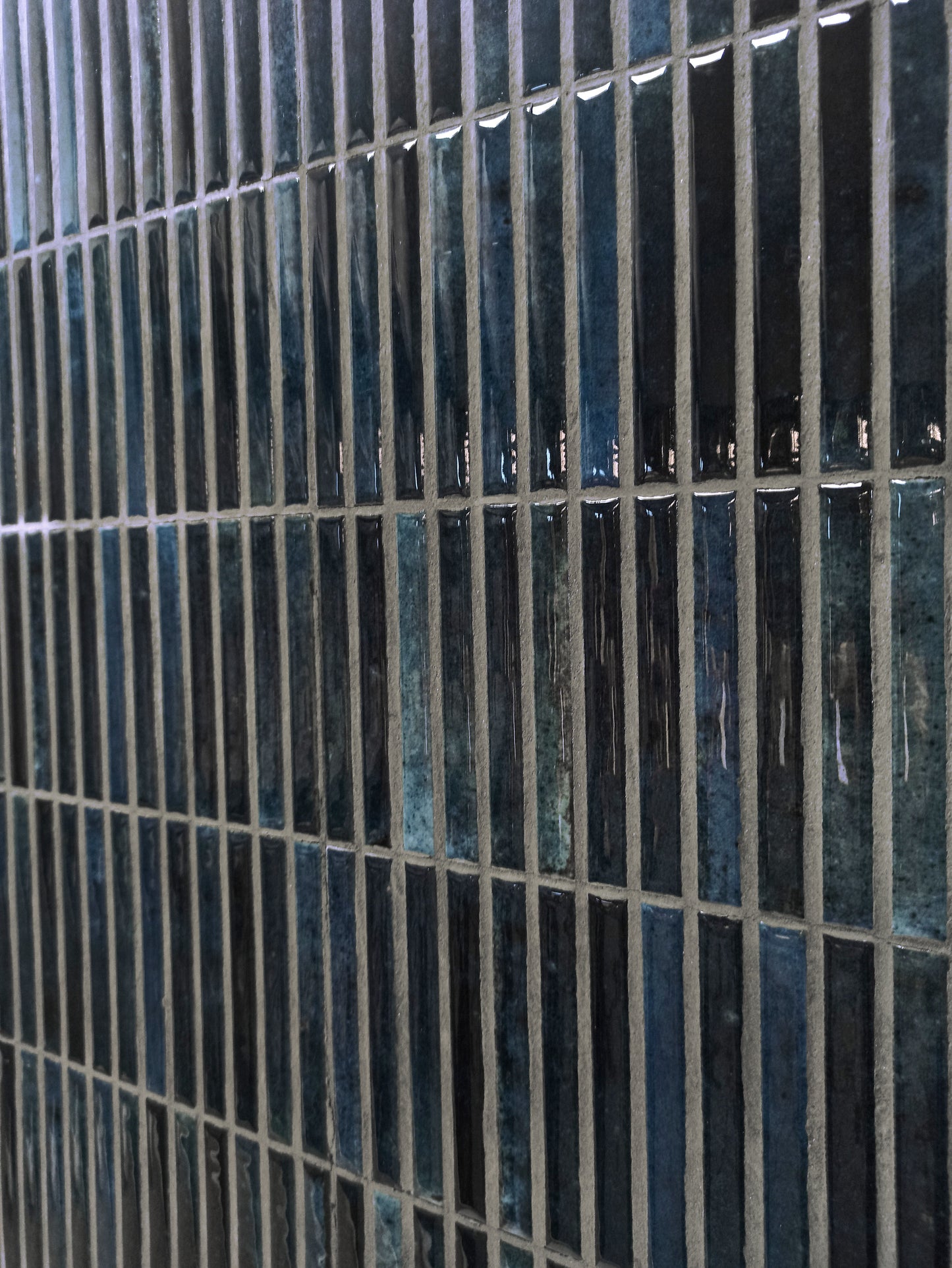 4.5" x 9.1" Kit-Kat Ocean Glossy $14.99/sqft