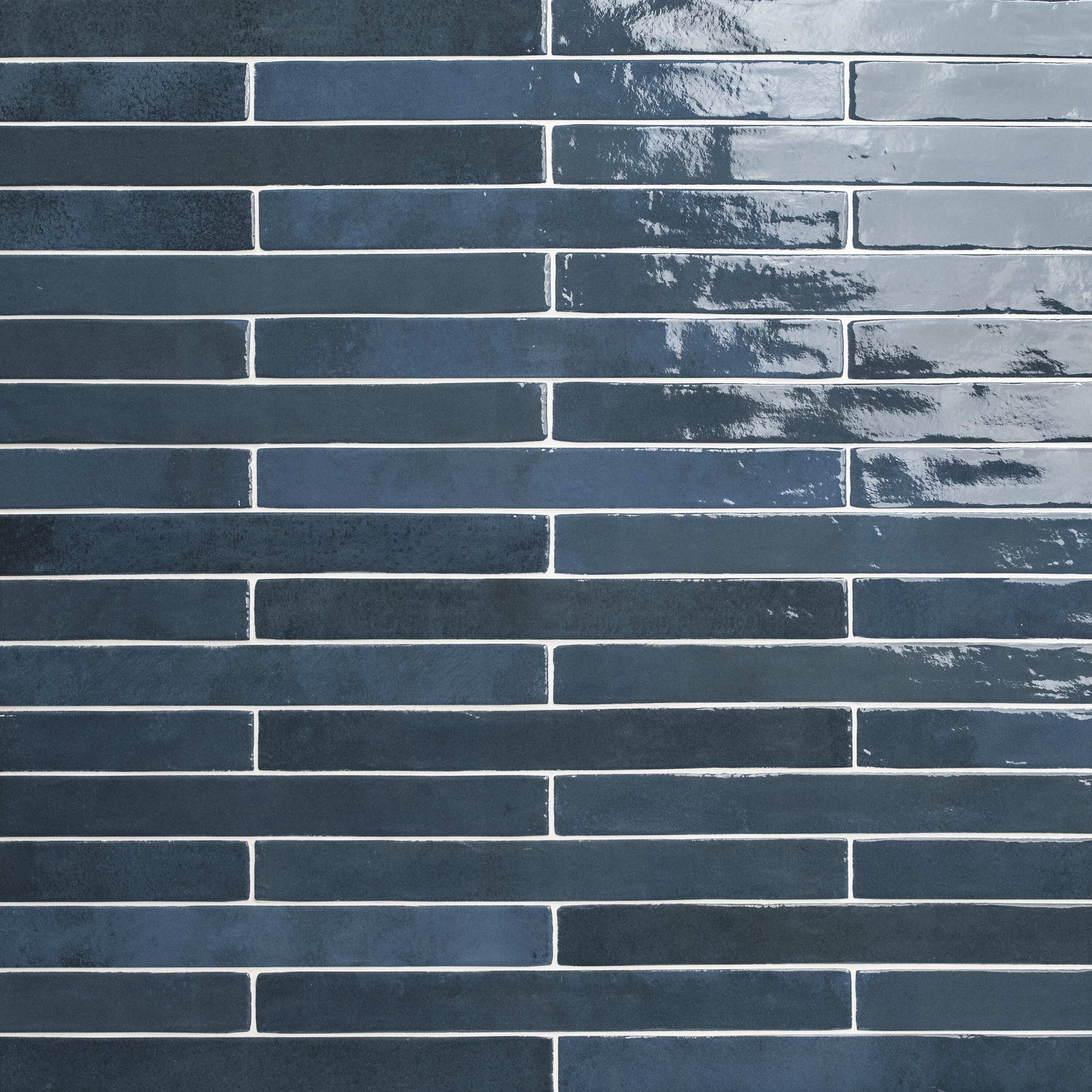 2" x 18" Flamenco hale navy$12.99/sqf