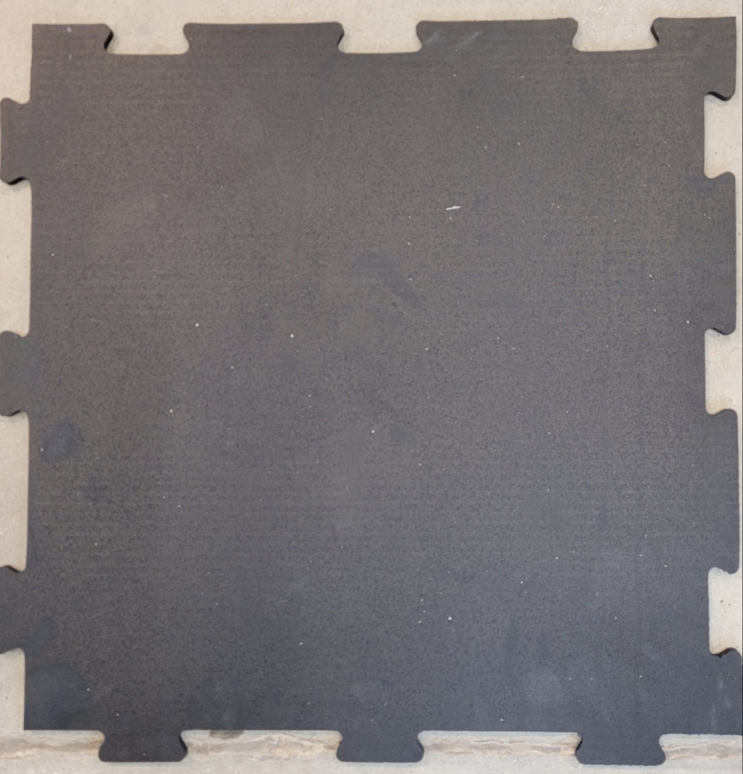 Vex Black Interlocking Rubber Tile $6.99 /sf 22.68 sf/box